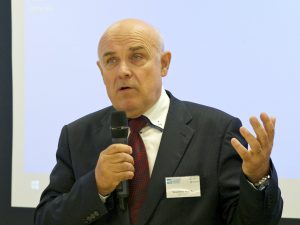 CIIRC_Prof-Marik-z-CIIRC-pri-prednasce