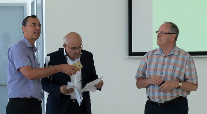 CIIRC leadership rearranged. Director Ondřej Velek. Scientific Director Vladimír Mařík.