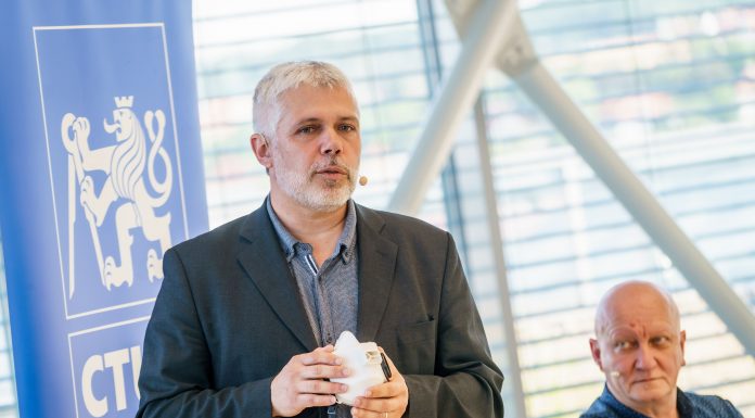 Global Science Café: Pandemic and other challenges