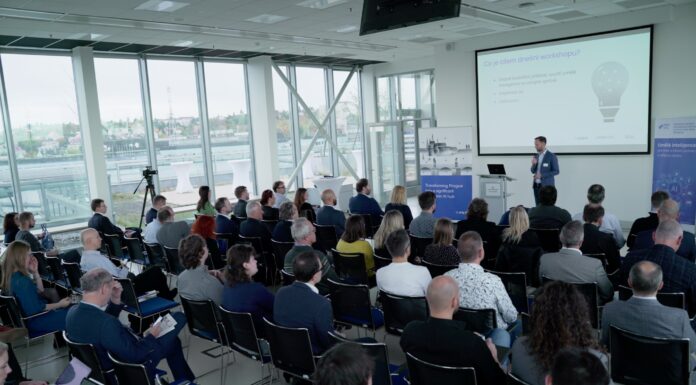 What possibilities of use of artificial intelligence open up for public administration? Specific examples were discussed today at the CTU