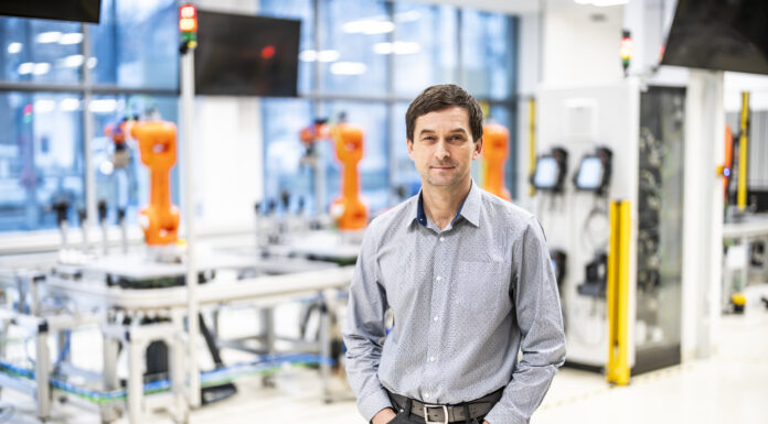 CTU Acquires a Project for 180 Top Researchers in Robotics and Advanced Industrial Production