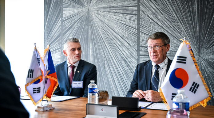 CTU is going to cooperate closely with South Korea in the field of research, the Memorandums of Cooperation was signed today