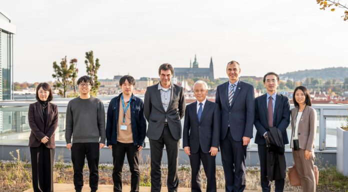 Japanese delegation visited CIIRC and discussed cooperation in research