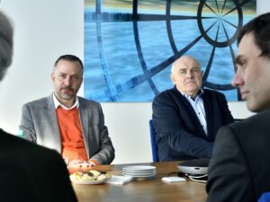 Ministr Marek ëenäek, 332025, CIIRC CTU, PRAHA